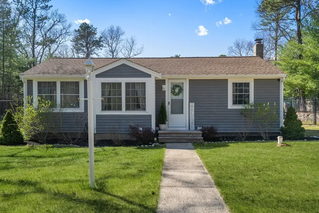 6 Skylark Ave, Plymouth, MA 02360 - #1