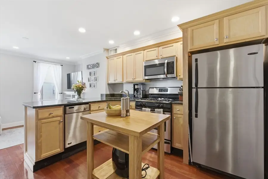 523 E 2nd St #5, Boston, MA 02127 - #2