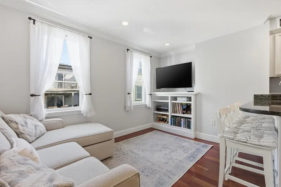 523 E 2nd St #5, Boston, MA 02127 - #3