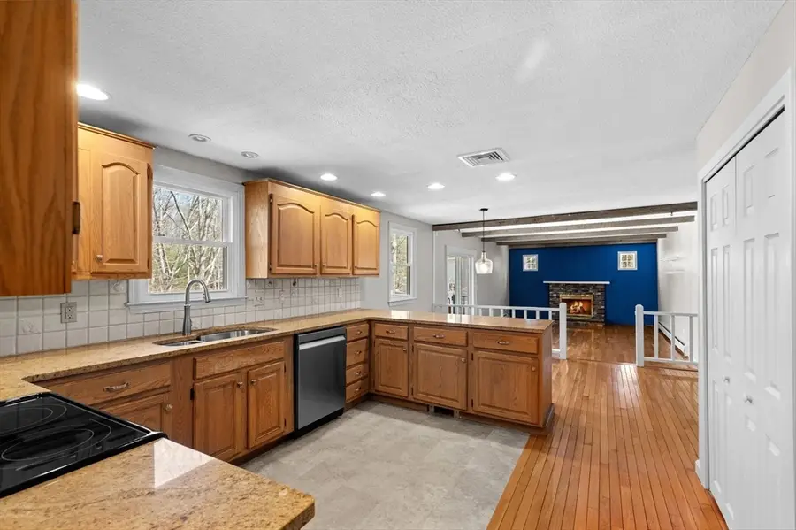 36 Cooke Road, Plymouth, MA 02360 - #3