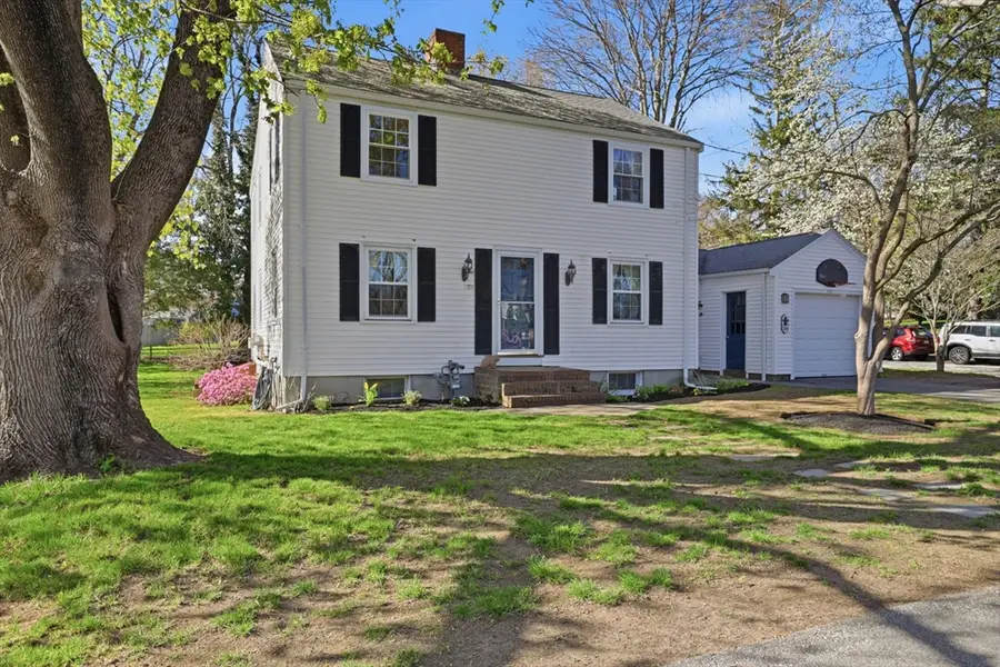 129 Academy Ave, Weymouth, MA 02188 - #3