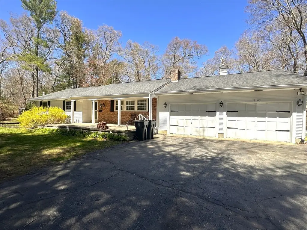 1163 Old Fall River Rd, Dartmouth, MA 02747 - #1