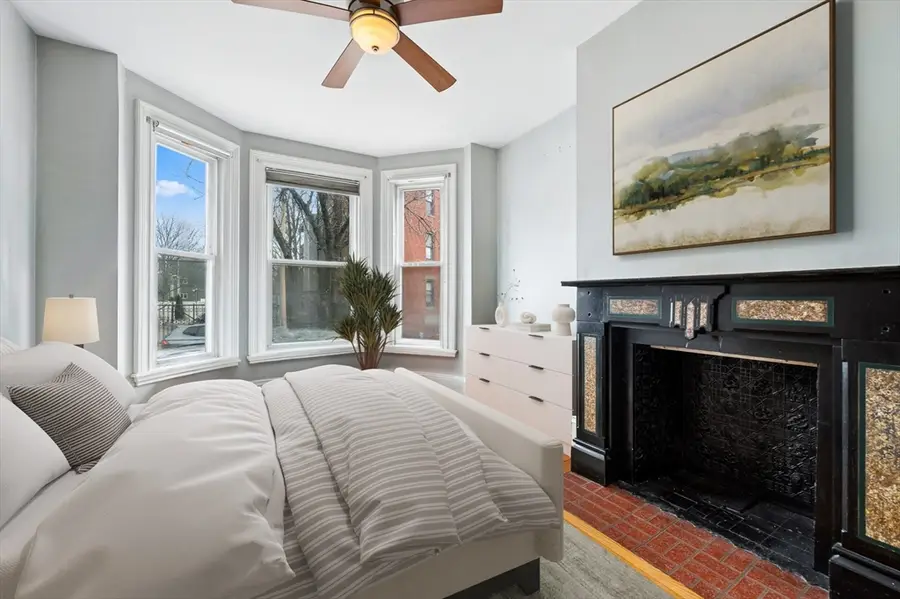 271 K St #1, Boston, MA 02127 - #3