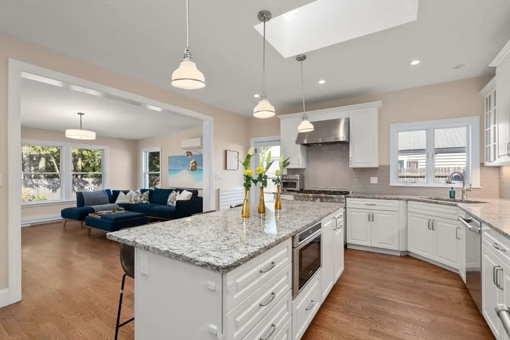 16 Fredette Rd, Newton, MA 02459 - #1