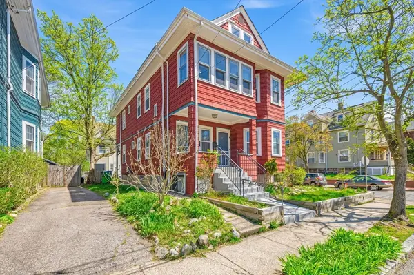 52 Greenleaf Ave #52, Medford, MA 02155