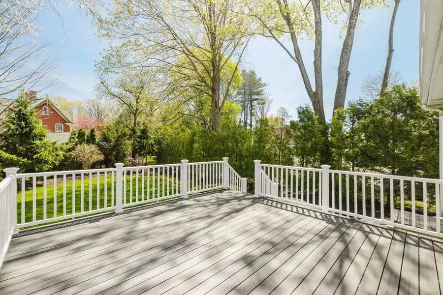 35 Fruit St, Taunton, MA 02780 - #3