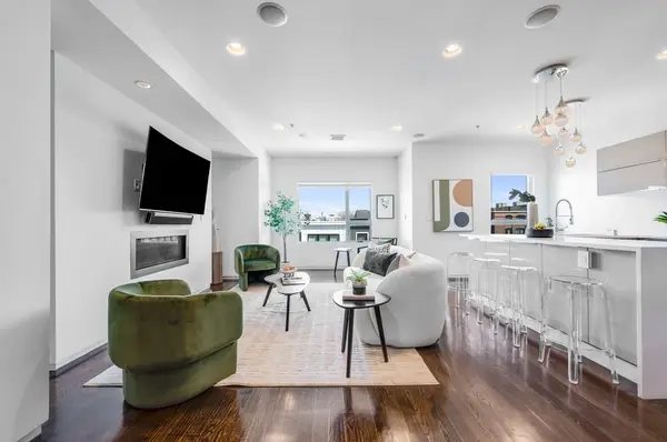 687 E 2nd St #8, Boston, MA 02127