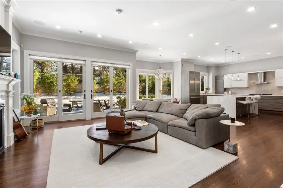 1580 Beacon St, Newton, MA 02468 - #2