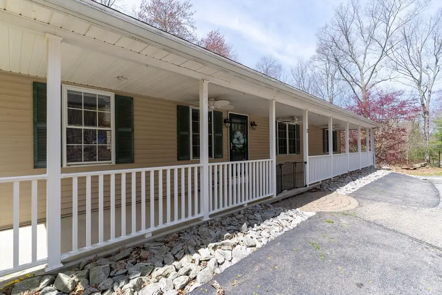 13 Brown St, North Brookfield, MA 01535 - #3