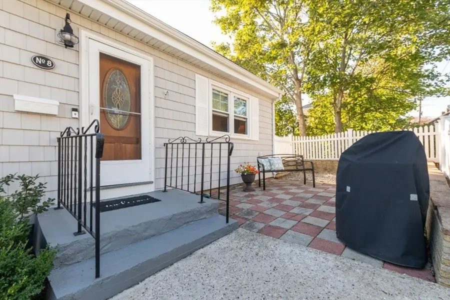 8 Siren St, Winthrop, MA 02152 - #2