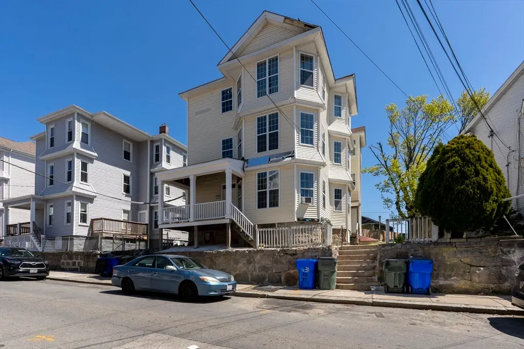 206 Irving Street, Fall River, MA 02723 - #1