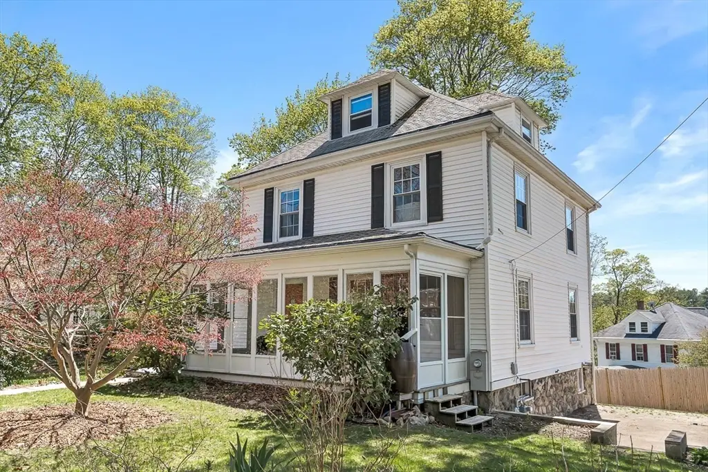 21 Howe St, Wellesley, MA 02482 - #1