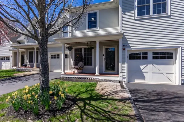 13 Junction Lane #13, Hamilton, MA 01982