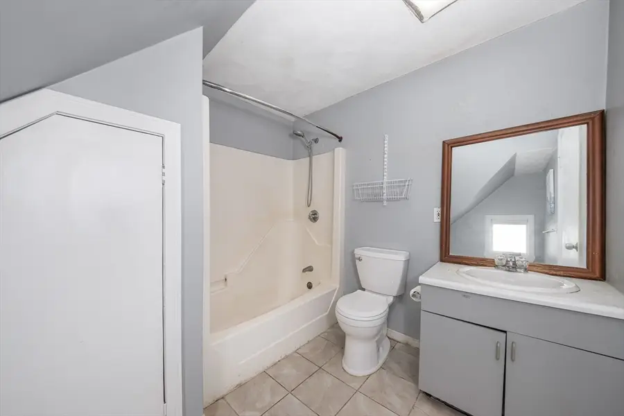 20 Hatch St, Everett, MA 02149 - #3