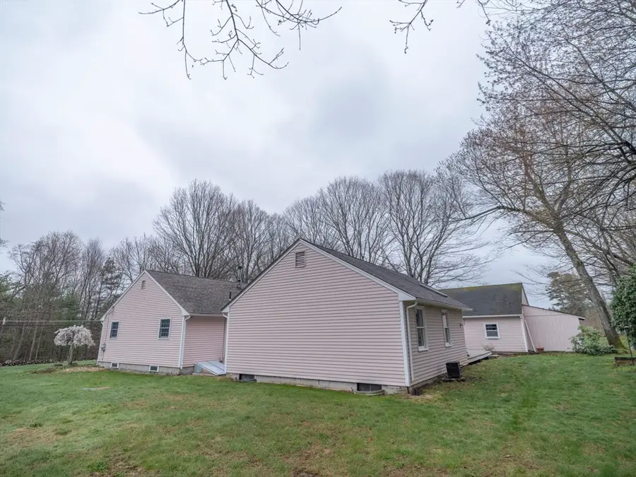 445 Green St, Northborough, MA 01532 - #3