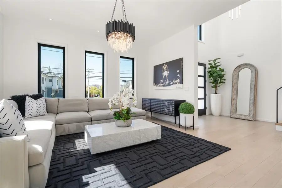 29 Hanson Road, Newton, MA 02459 - #3