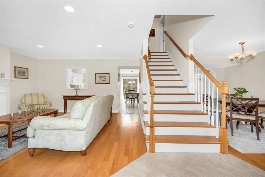 15 Buckingham Rd #15, Tewksbury, MA 01876 - #3