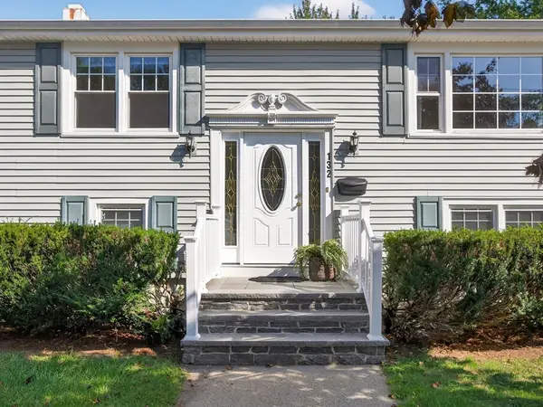 132 Woodley Ave, Boston, MA 02132