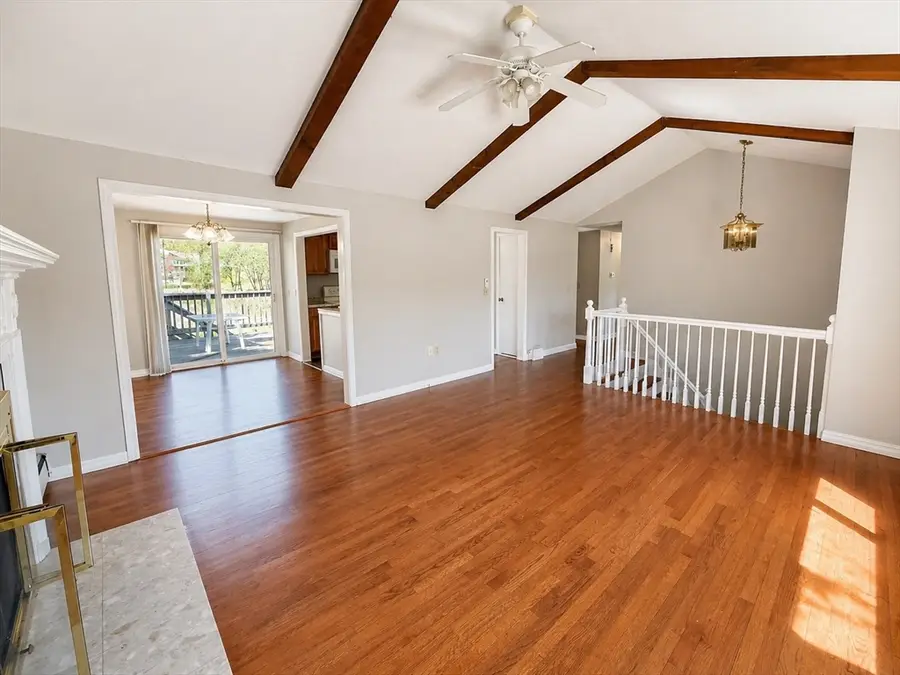 22 Leonard Rd, Framingham, MA 01701 - #3