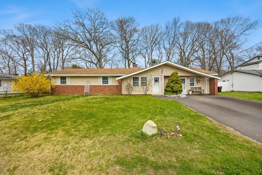 172 Lisa Dr, Brockton, MA 02302 - #2