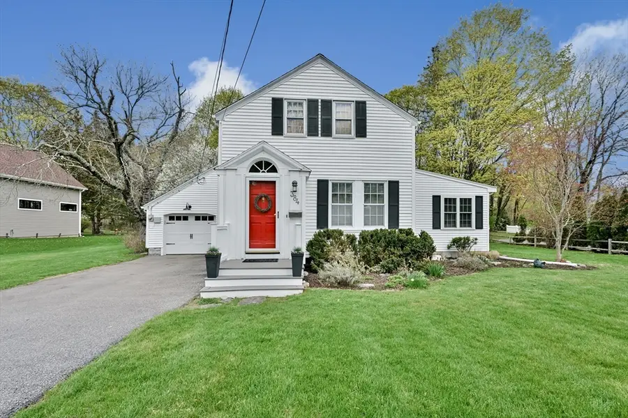 384 South Main St, Mansfield, MA 02048 - #3