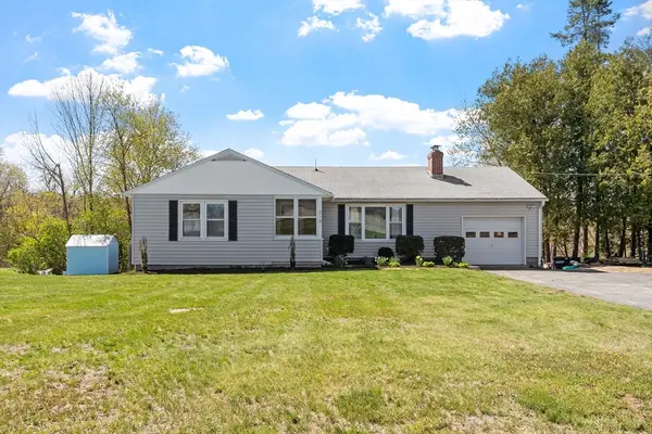 319 Chase Road, Lunenburg, MA 01462