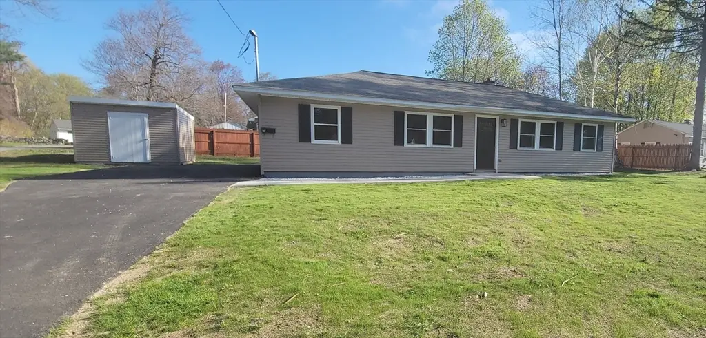 14 Deer Pond Dr, Leicester, MA 01524 - #1