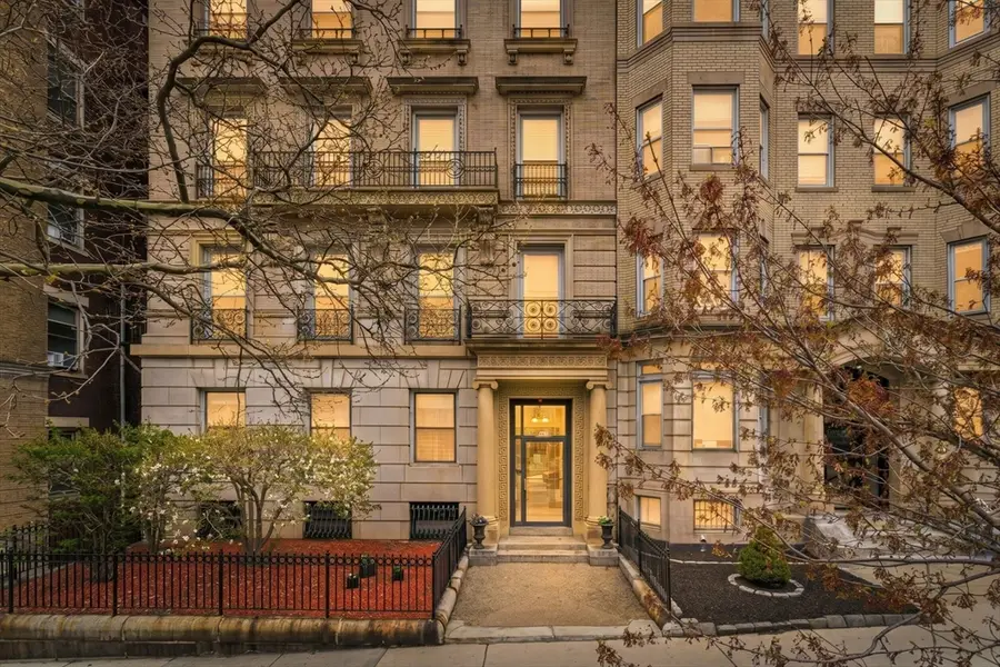 465 Park Drive #2, Boston, MA 02215 - #2