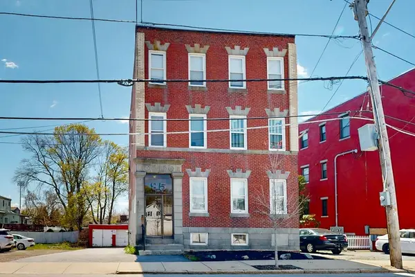 95 Shirley St #3, Winthrop, MA 02152