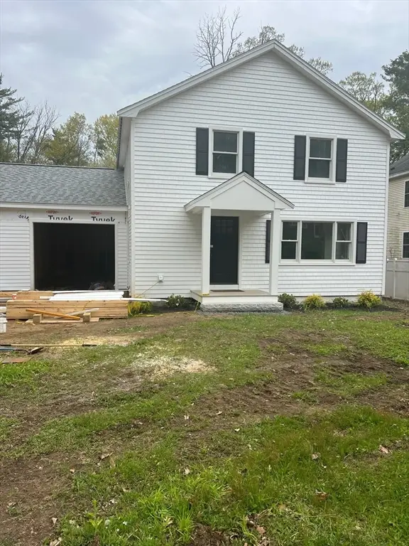 7 Lakeshore Dr, Georgetown, MA 01833