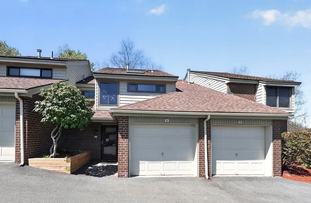 94 Cottonwood Dr #94, Stoughton, MA 02072 - #1