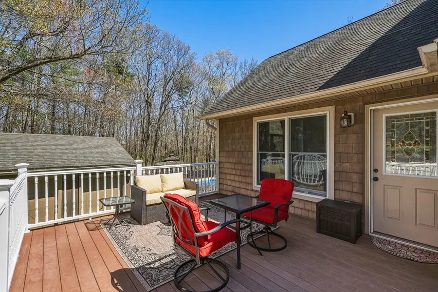 7 Terry Ln, Belchertown, MA 01007 - #2