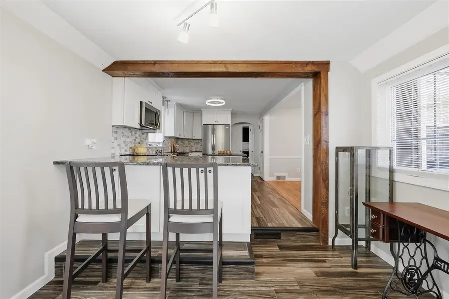 145 Chalmers St, Springfield, MA 01118 - #3