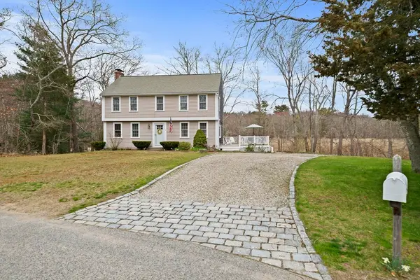 5 Carpenter Ln, Marshfield, MA 02050