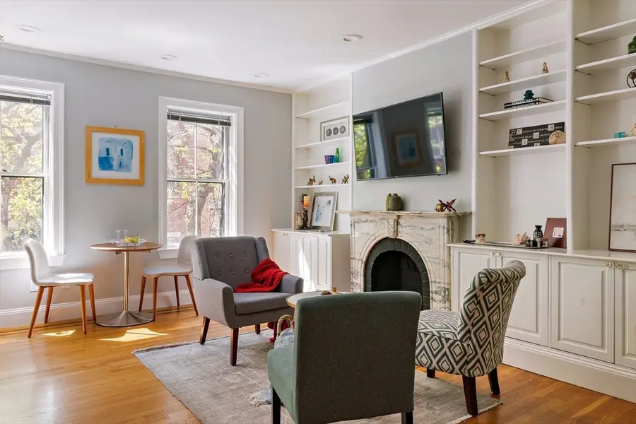 63 W Cedar St #2, Boston, MA 02114 - #2