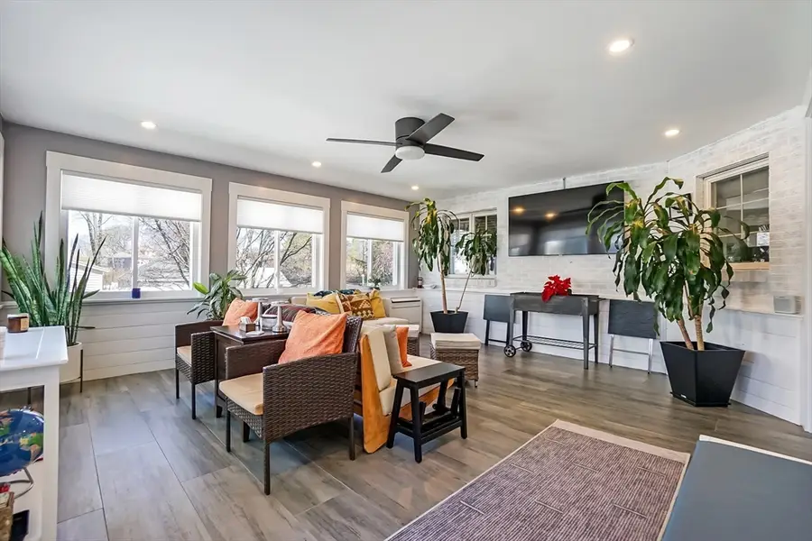 21 Sewall Ave, Winthrop, MA 02152 - #3