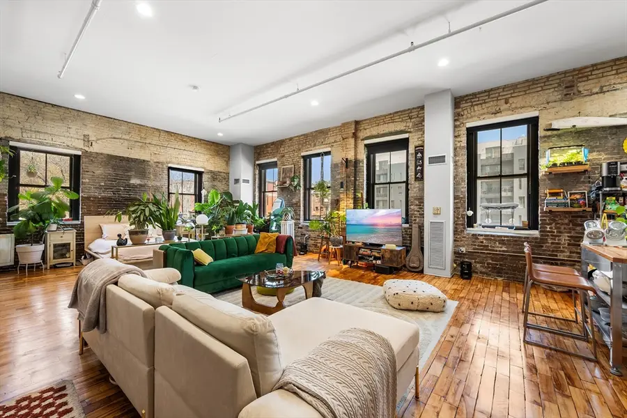 70-72 Northampton St #200, Boston, MA 02118 - #2