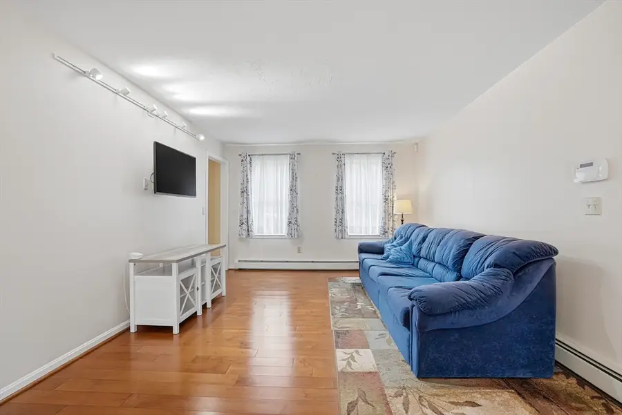 2 Tee Jay Ln, Blackstone, MA 01504 - #3