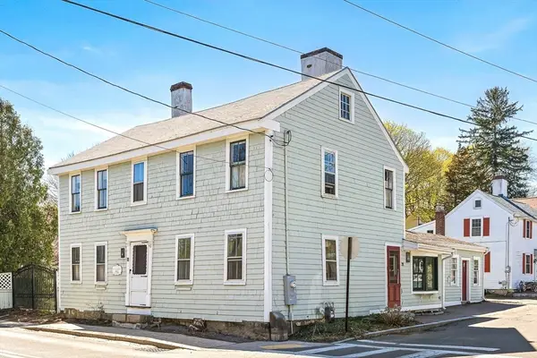 11 County St, Ipswich, MA 01938