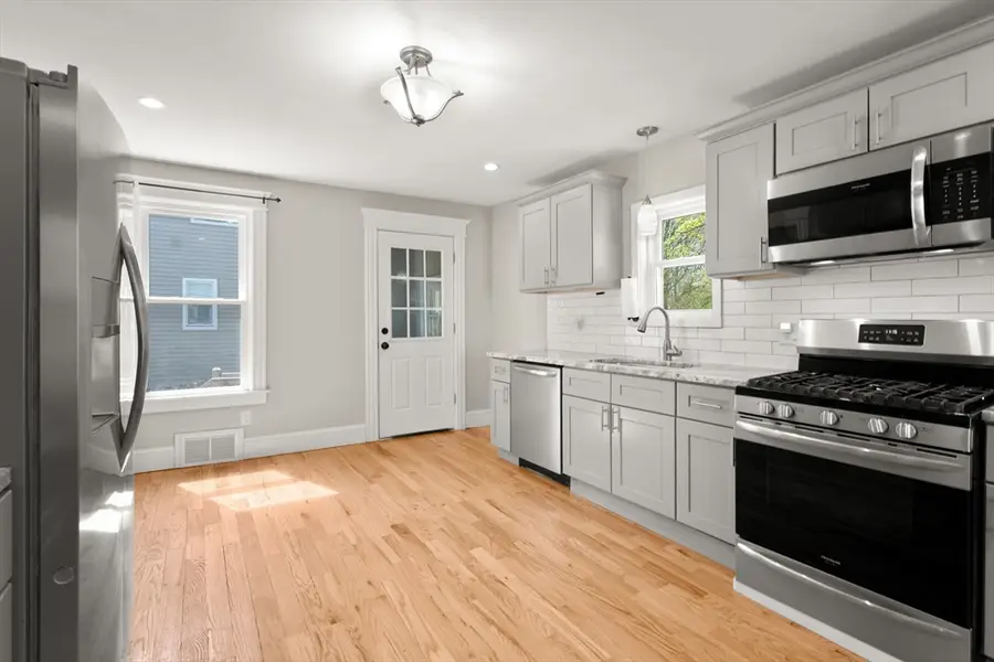 120 N Main St, East Longmeadow, MA 01028 - #3