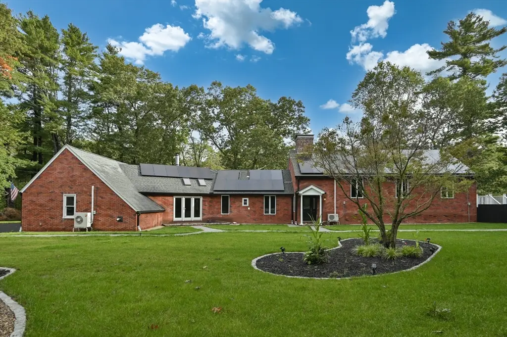 105 Georgetown Rd, Boxford, MA 01921 - #1