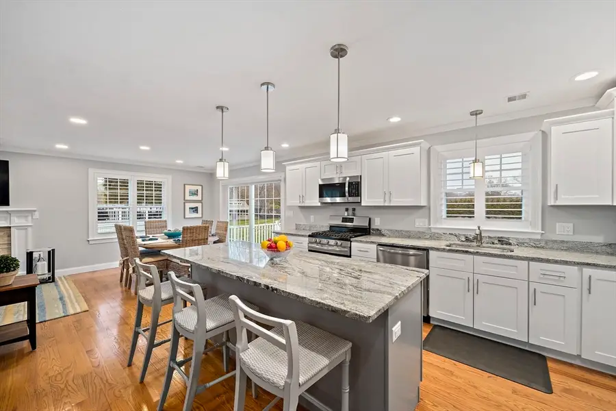 190 White St, Weymouth, MA 02190 - #2