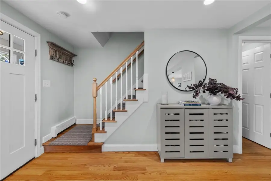 184 Booth Hill Rd, Scituate, MA 02066 - #2