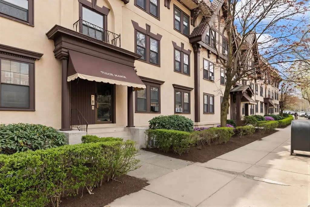 1718 Commonwealth Ave #8, Boston, MA 02135 - #1