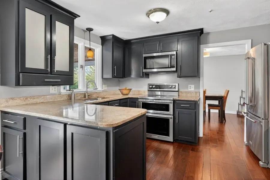 15 Bullard St, Holliston, MA 01746 - #3