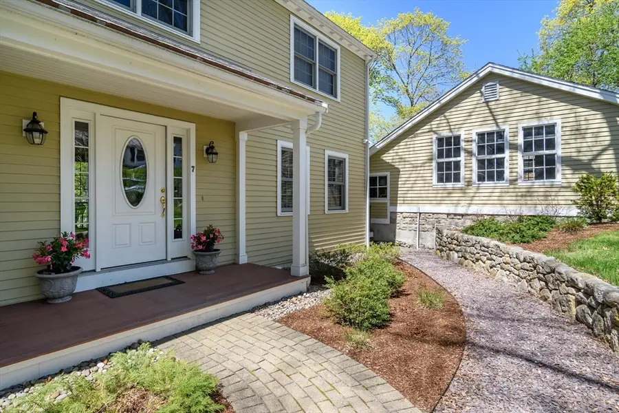 7 Westview Ave #7, Natick, MA 01760 - #2