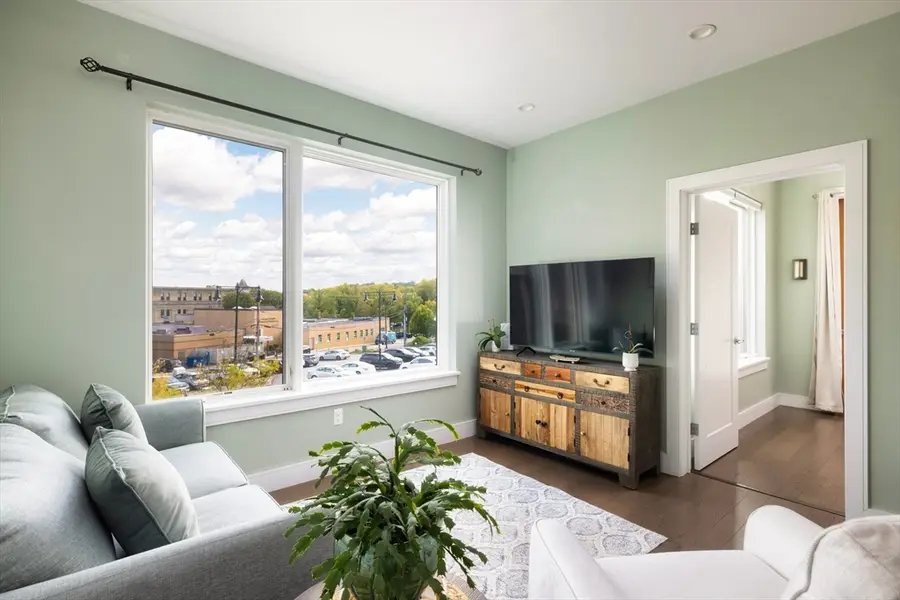 20 Taft Hill Park #5, Boston, MA 02131 - #2