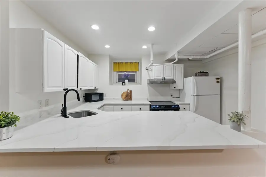 16 Garrison Rd #7, Brookline, MA 02445 - #3