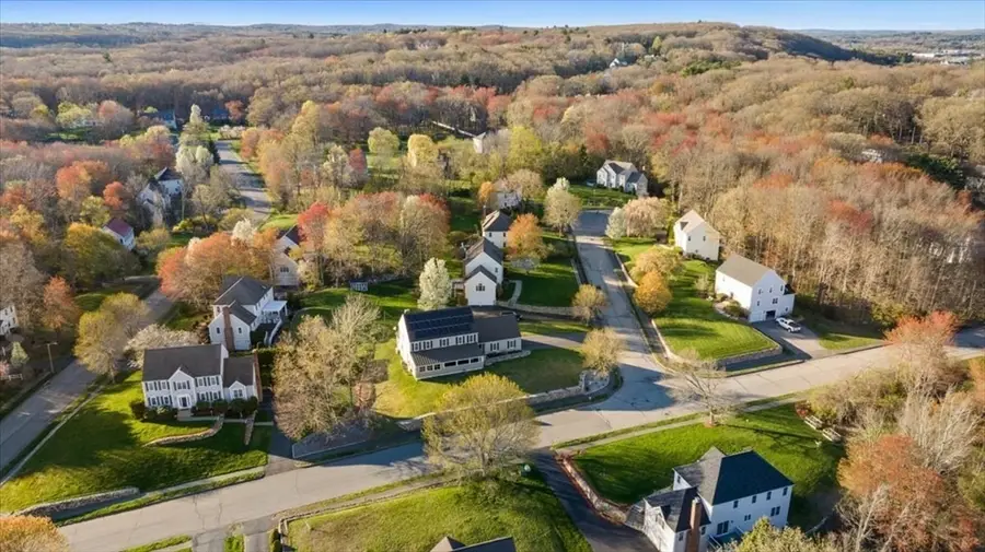 14 Amherst Rd, Shrewsbury, MA 01545 - #3