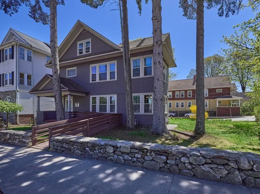 1066 Pleasant Street, Worcester, MA 01602 - #2